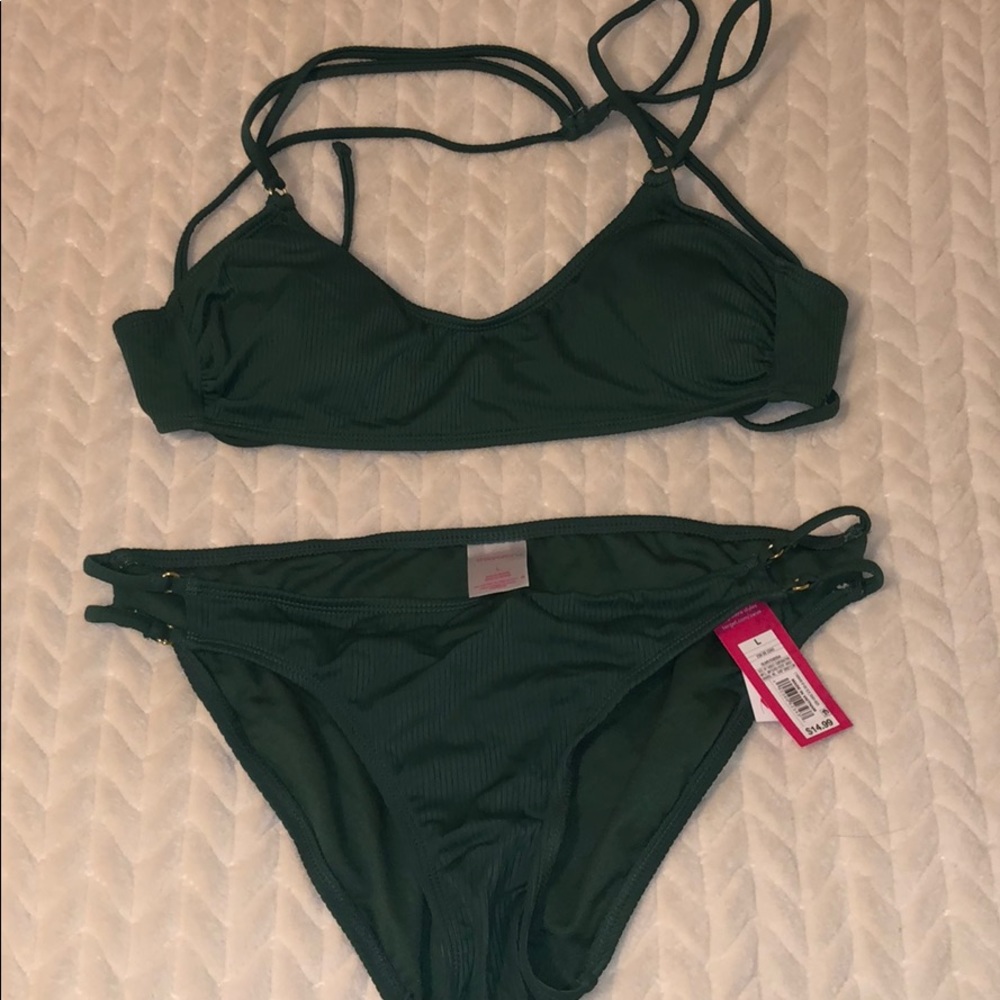 Bathing suit